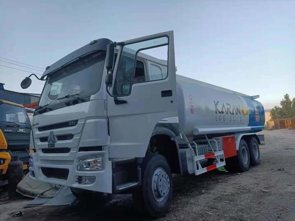Secondhand 23m³ Fuel Tank HOWO 371 Trailer Head, Used 10wheels 2 Boxes Fuel Tank