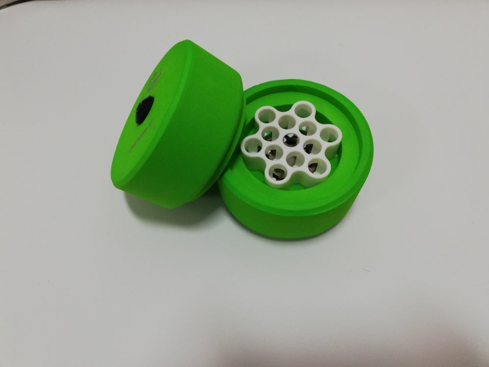 12*1ml/2ml Cell Freezing Container With Alcohol and Fluid-free Cooling different kinds of cells