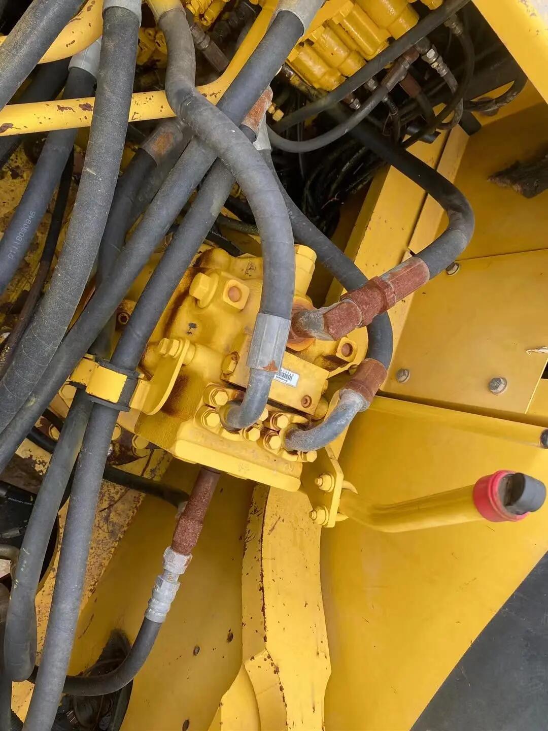 Hydraulic Valve Original Komatsu PC300-7 Excavator for Large Digger in Japan Market