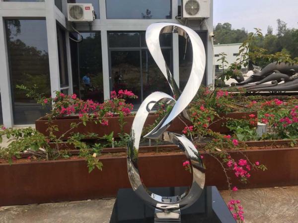 Buy cheap Polished Mirror Stainless Steel Sculpture , 0.8m Height Hotel Interior Sculpture from wholesalers