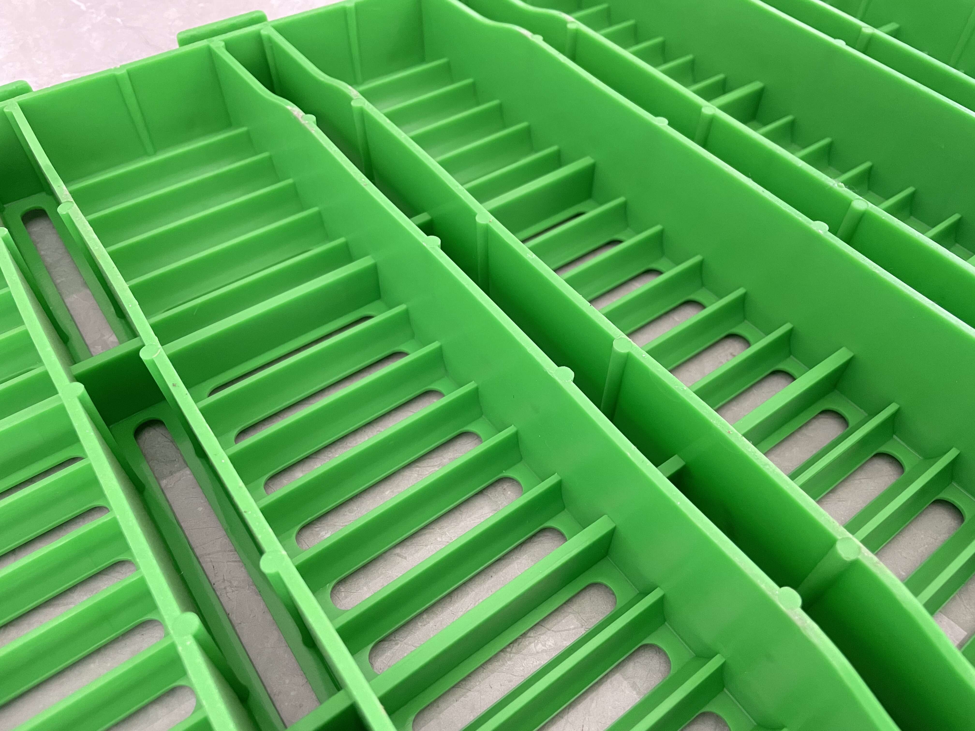 PP Material Sheep Pig Goat Farming Plastic Flooring Injection Molding