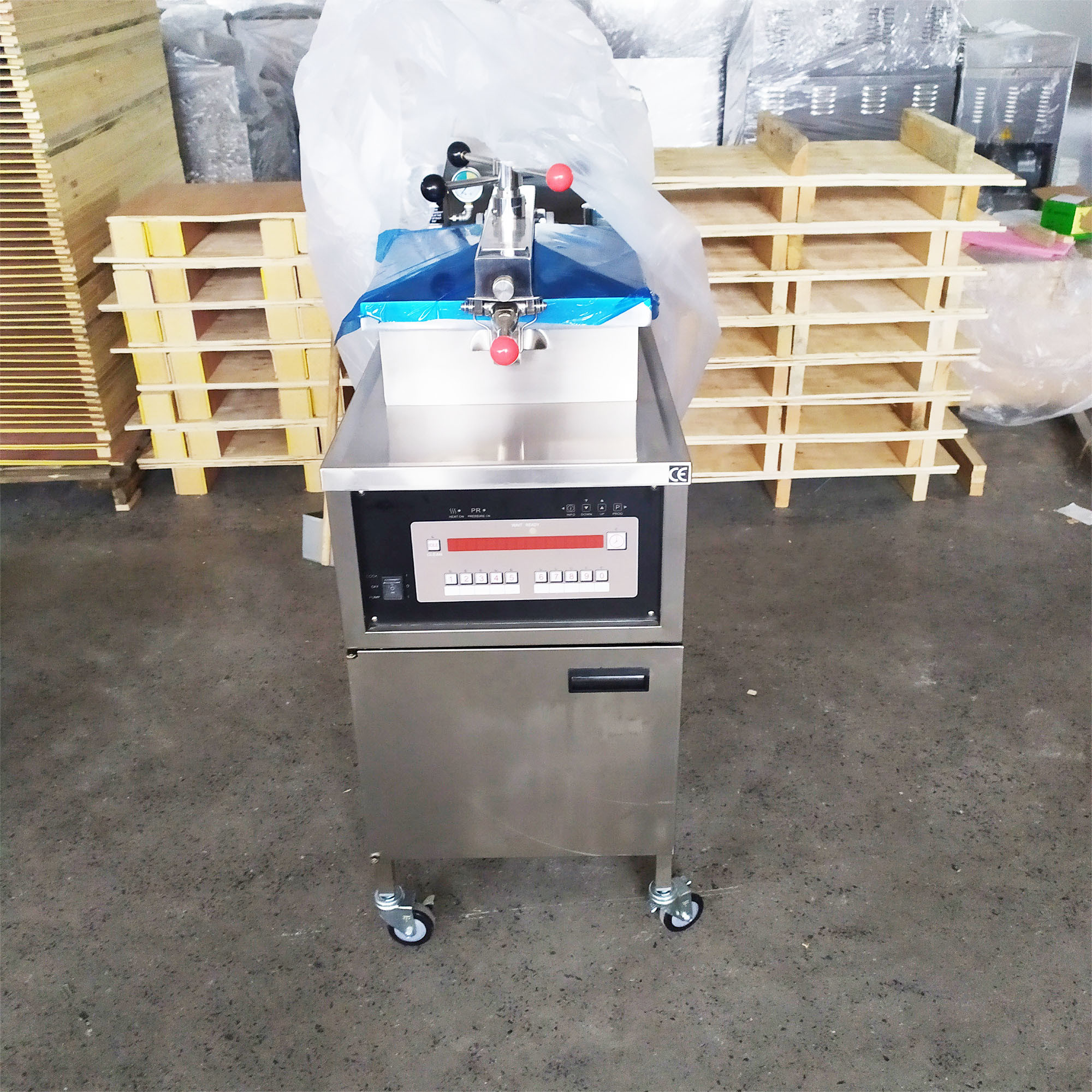 Digital USA Style Red Panel Gas Heating 25L Chicken Pressure Fryer