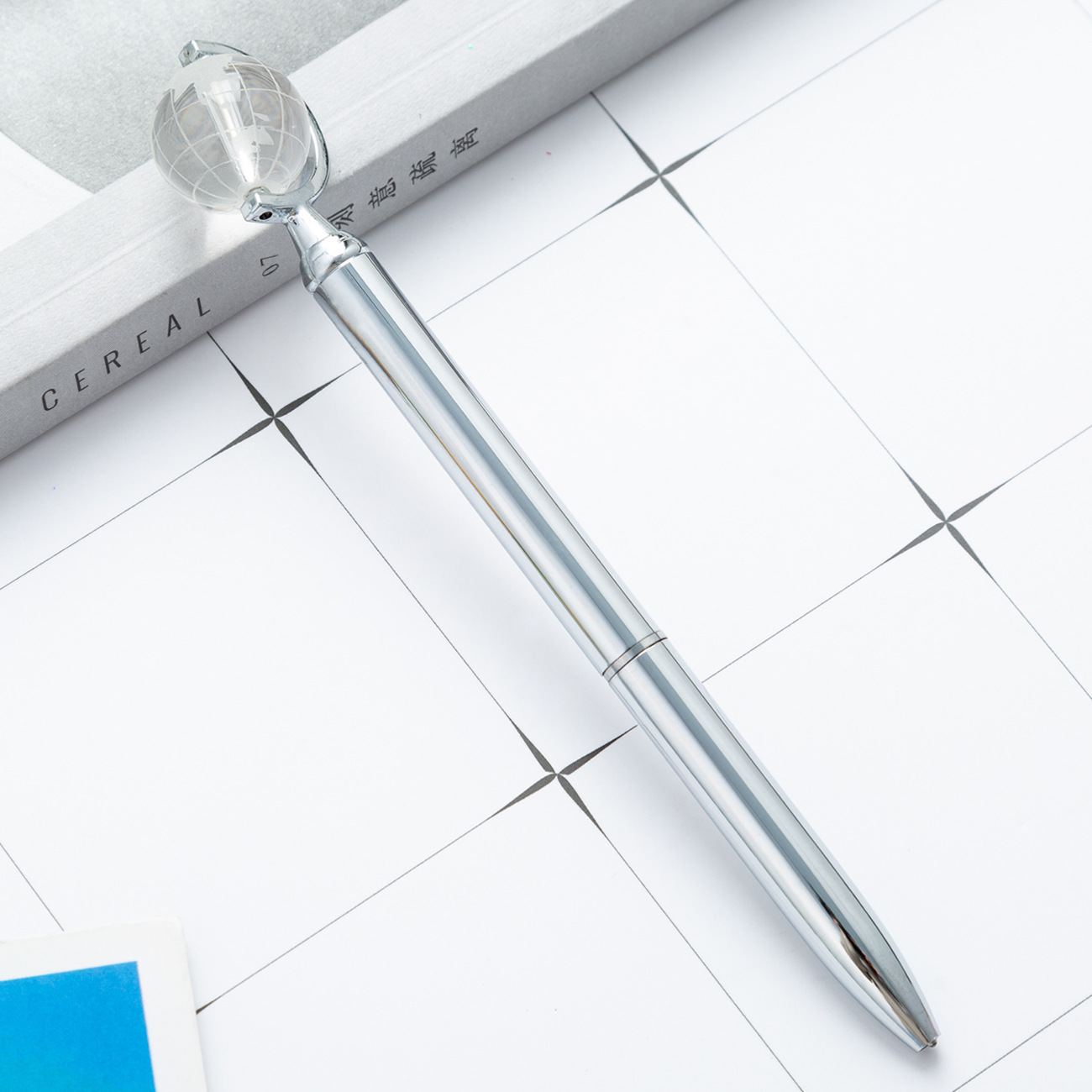 2022 Style Creative Globe Pen with Custom Metal Logo and Heat Sensitive Erasable Ink