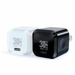 High Efficiency Ice Cube USB C Travel Adapter Overload Protection