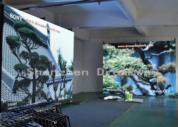 64 X 32 Dots Indoor Full Color LED Display 5mm Pixel Pitch Iron Cabinet For