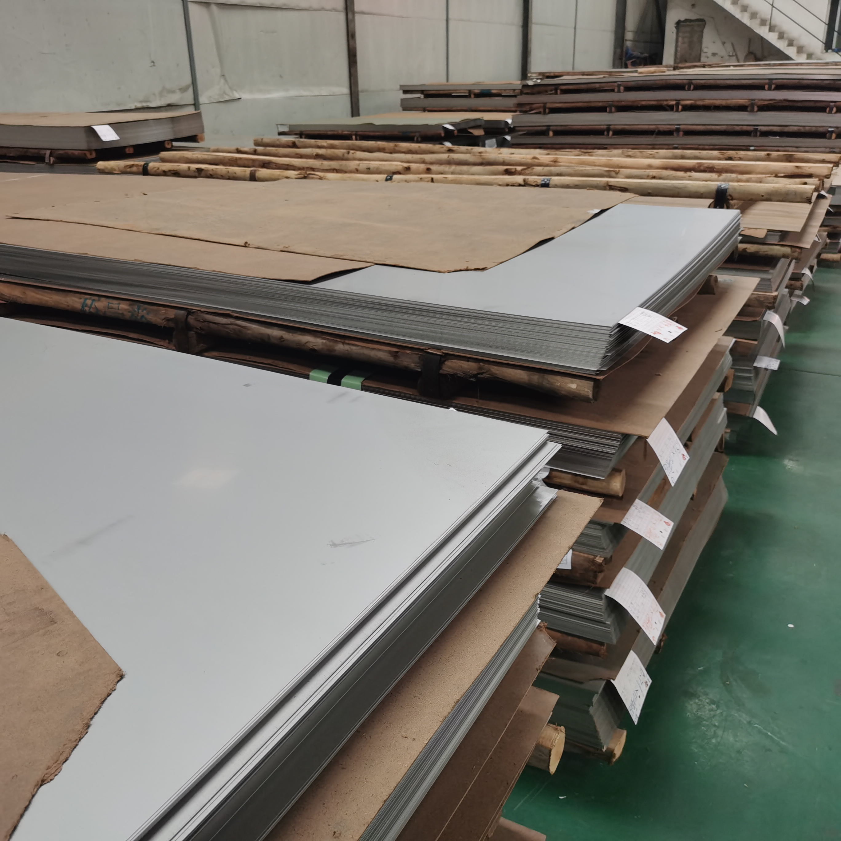 4x8 Stamped Decorative 310S SUS310S S31008 Sheet Metal Stainless Steel Sheet 1.4845 For Wall Panel