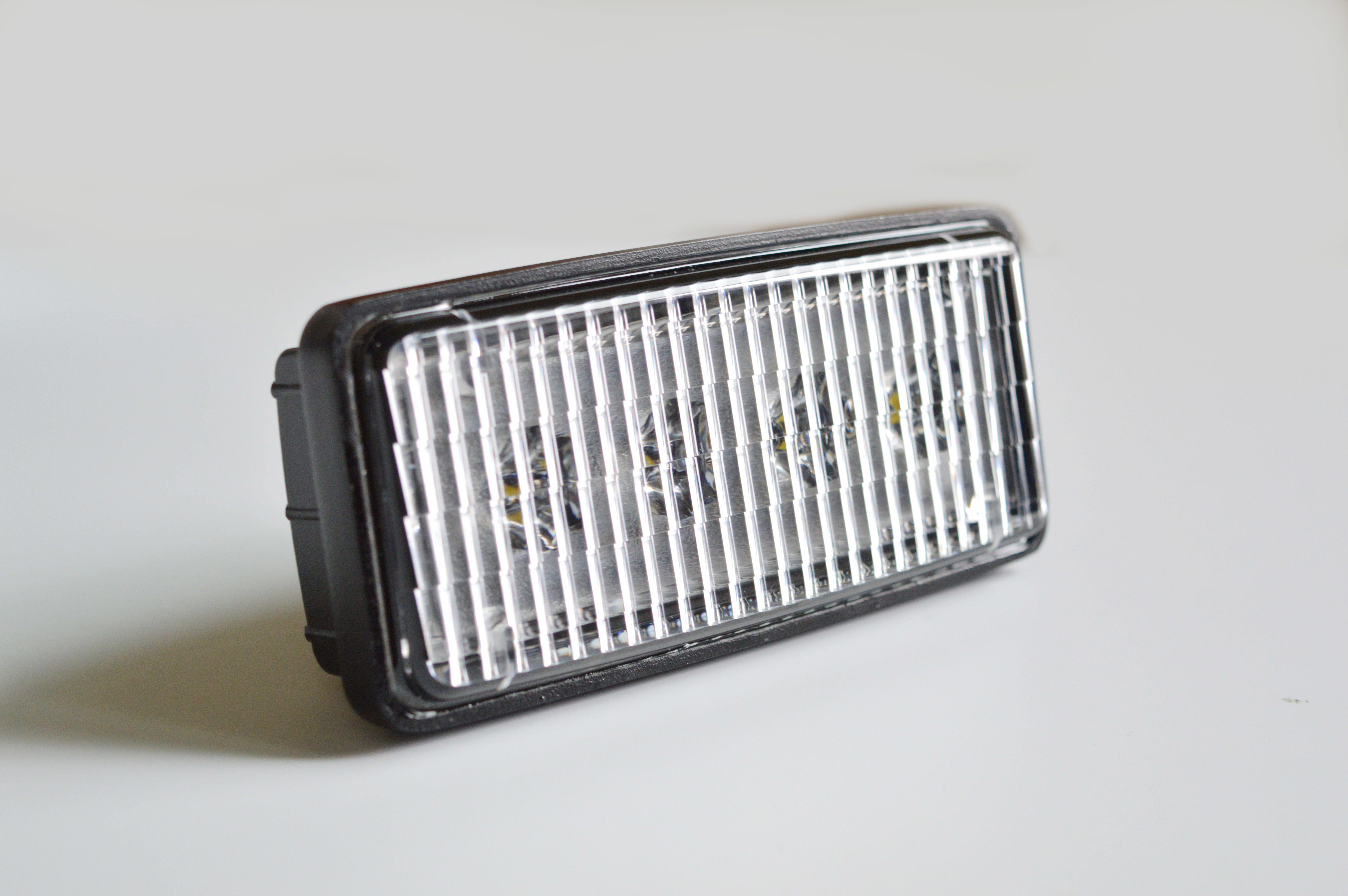 super bright led work lights for tractors,motor,cheaper HCW-L20209 20W