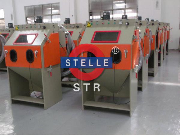 Buy cheap Manual Sand Blasting Machine / Abrasive Blast Cabinet Car Part Steel Work Piece from wholesalers