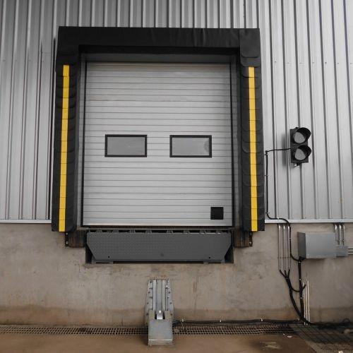 Buy cheap Yellow Stripes Guide Dock Seals Double Weaved Fabric Safety from wholesalers