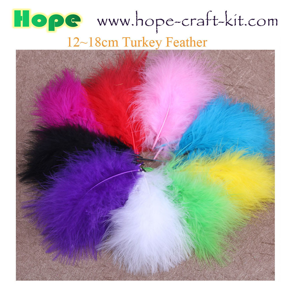 Various size of goose feathers, turkey feathers, chicken feathers, peacock , ostrich feathers for hobbies and kids DIY