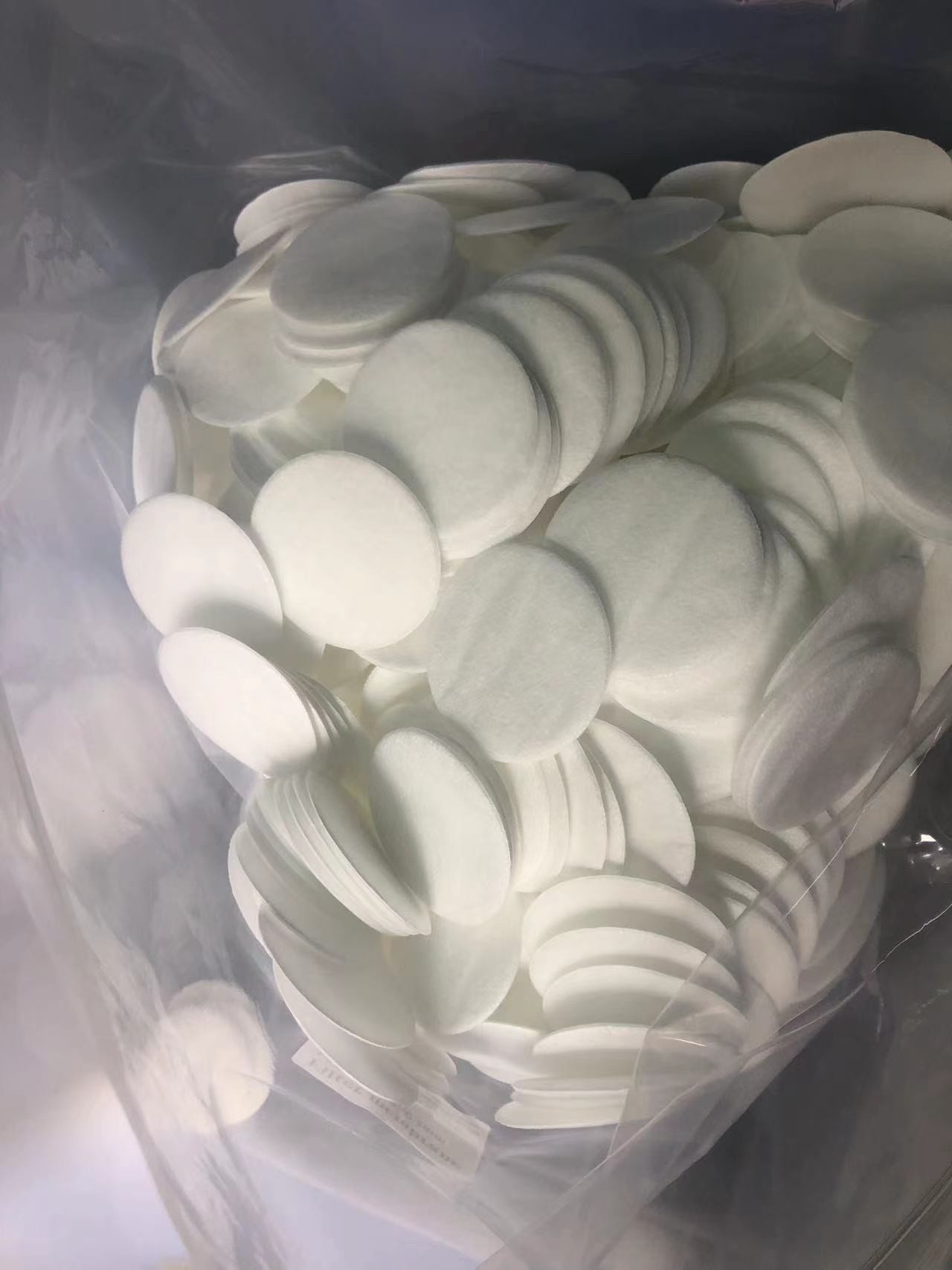 Circular Bacterial Viral Filter Paper 30l/min Flow Rate 50mm Diameter 121℃ Max Sterilization Temp
