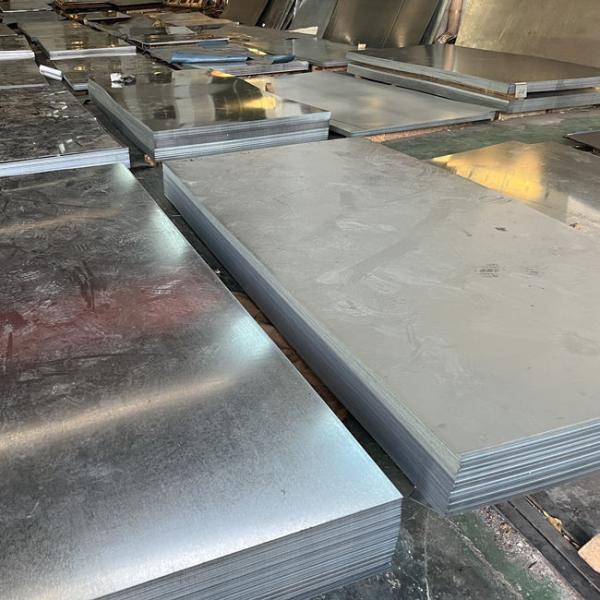 Buy cheap GI Hot Dipped Galvanized Sheet Z40 Z100 Z200 Regular Zero Spangle Gi Sheet 12M from wholesalers