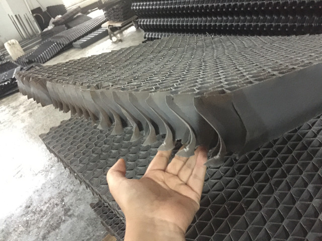 PVC Cooling Tower Air Inlet Screens 25mm Cooling Tower Filter Screens