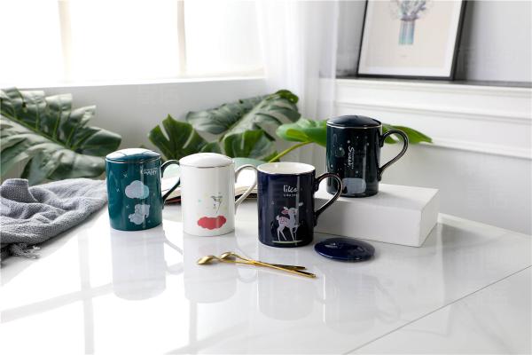 Buy cheap Drinkware 400ml 14oz Personalized Fine Porcelain Coffee Mugs With Lid from wholesalers