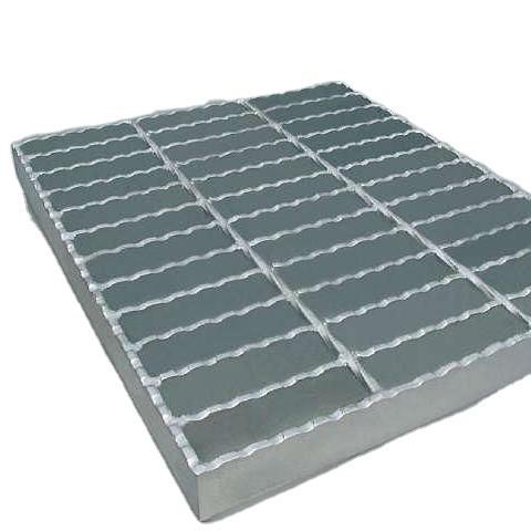 Buy cheap Hot Dipped Galvanized Closed End Serrated Metal Grating For Bad Environment from wholesalers