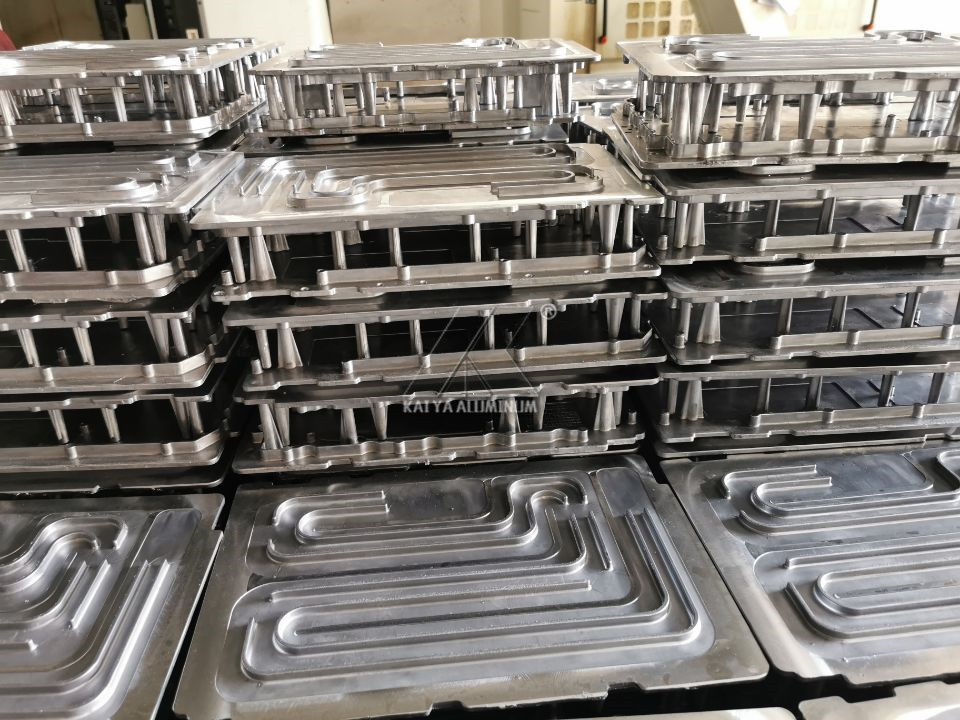 Anodized Brushed Aluminum Die Casting Parts For Auto Motor Vehicle Aircraft