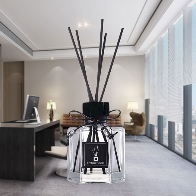 White Oil Aroma Reed Diffuser Liquid 120ml Galss Bottle Sustainable