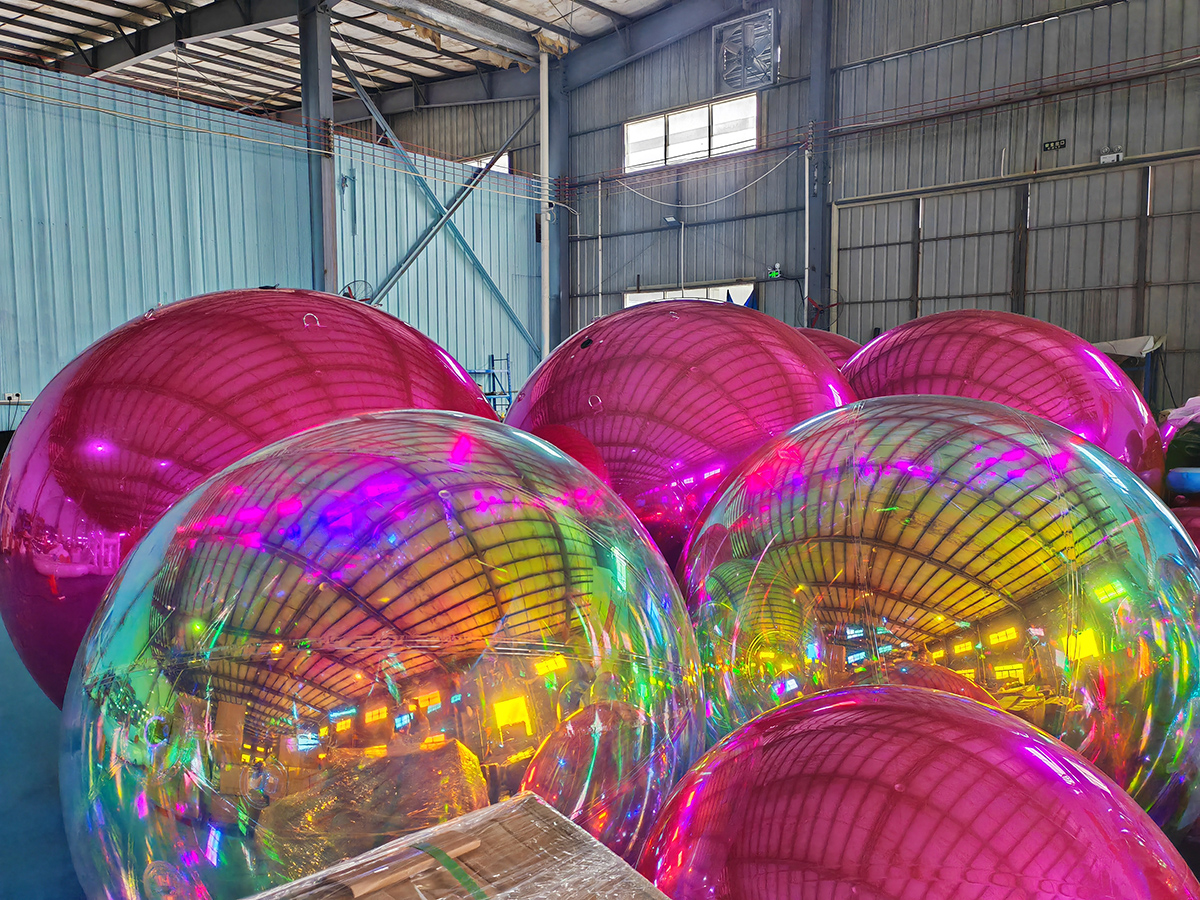 PVC Sphere Inflatable Mirror Ball Floating Silver Holiday Nightclub