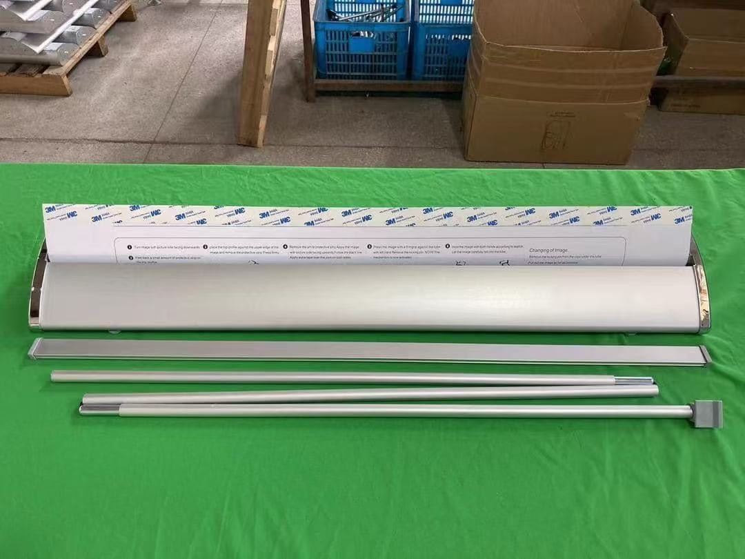 Wide board Retractable Roller Advertising Aluminum Banner Stand Roll up Display 85x200cm