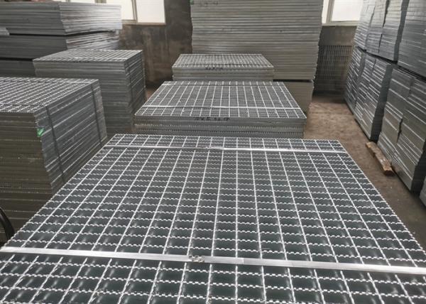 Buy cheap Hot Dipped Galvanised Drain Grate Q235 Steel Press Welded Anti Theft from wholesalers