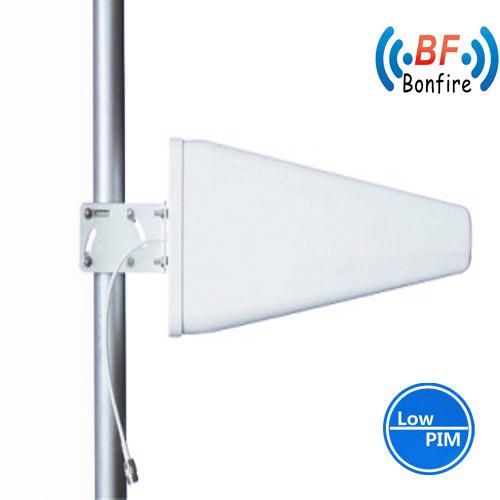 Buy cheap TX-0740-XXXX 4G 5g Directional Antenna Vertical Lpda Antenna Booster Antenna Outdoor from wholesalers