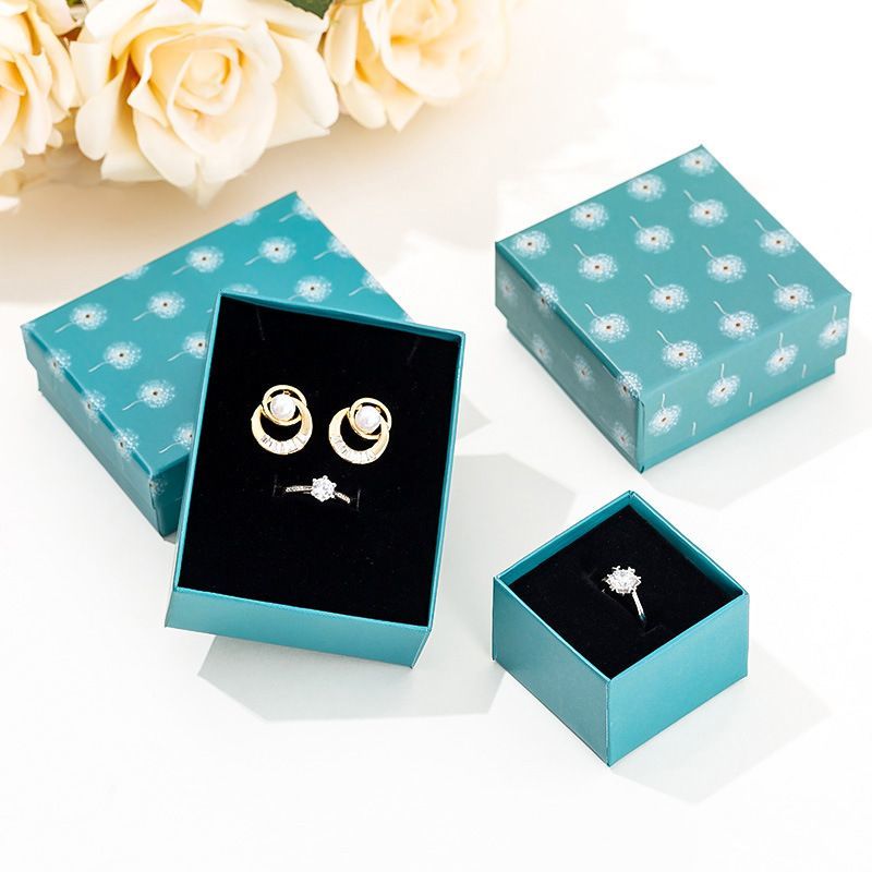 Luxury Jewellery Paper Gift Box with Custom Logo Printing, China Manufacturer Wholesale Storage Box, Free Samples Available Display Box