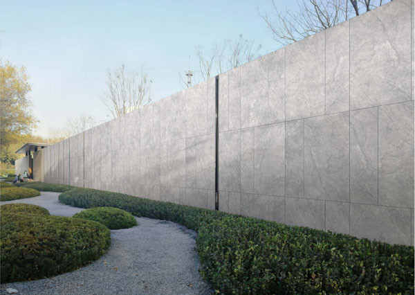 Non-Slip Mural Light Gray Slightly Pitted Surface 120x60cm Matt Outdoor Curtain Wall Tile For Garden