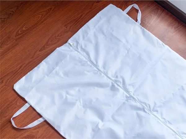 Buy cheap 0.2mm Pvc Waterproof Medical Corpse Body Bag from wholesalers
