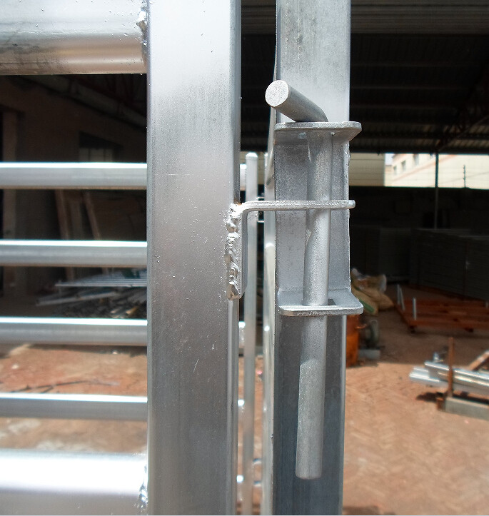 2019 galvanized Cattle yard Panels 1.8m x 2.1m x 1.6mm