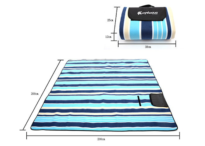 Padded Outdoor Picnic Blanket Camping Waterproof Blanket For Sleeping