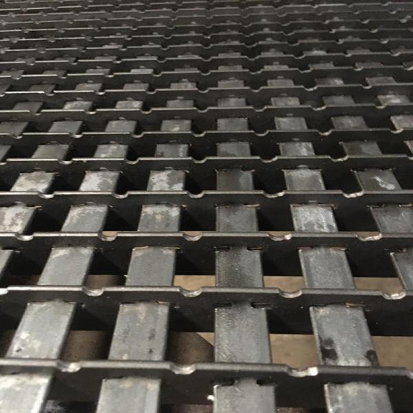 Buy cheap ZT325/30/100 Welded Trench Cover 19W4 Steel Safety Grating from wholesalers