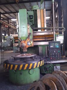 China Screw Propeller Manual Vertical Lathe / Single Column Vertical Turning Lathe on sale