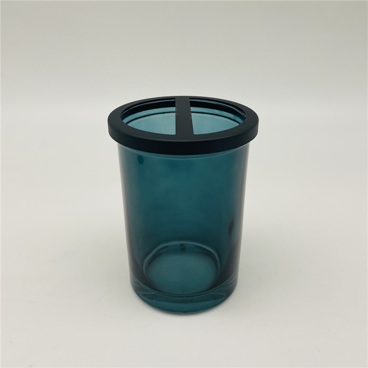 Vintage Glass Bathroom Accessories In teal Color painting Round Shape