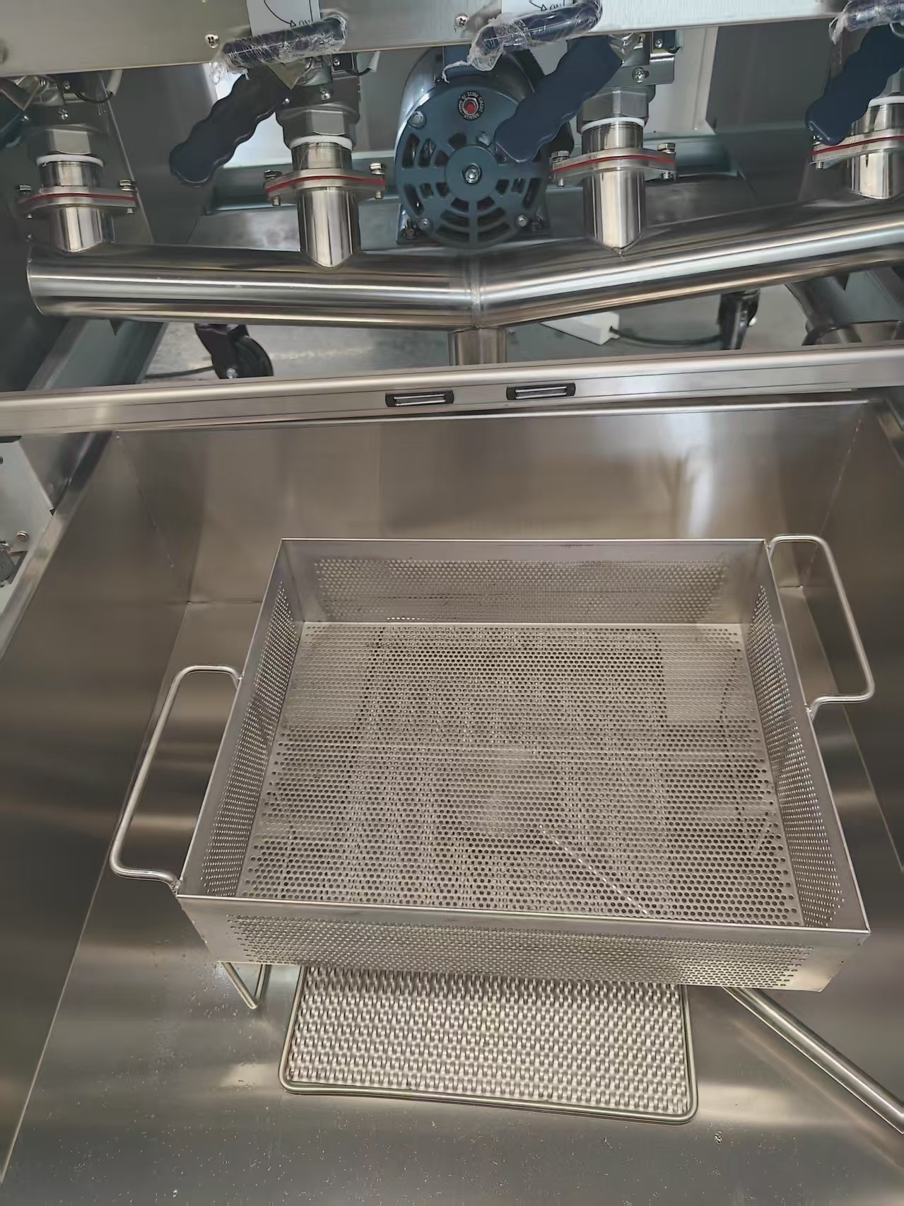 Professional Touchscreen smart panel 4tank 4baskets 28KW 304SUS Electric Chips Open Fryer