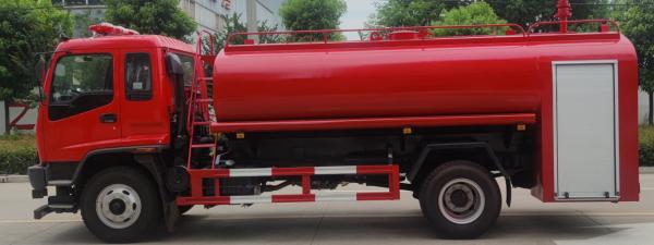 Buy cheap 240HP 6 Wheeled Fire Truck With Water Tank 10T Multifunctional from wholesalers