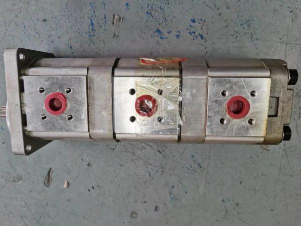 Buy cheap Excavator Kubota 027 Hydraulic Pilot 10T Gear Pump from wholesalers