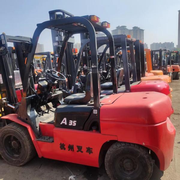 Buy cheap Second Hand Hangzhou Forklift In Stock Used Construction Equipment And Machinery from wholesalers