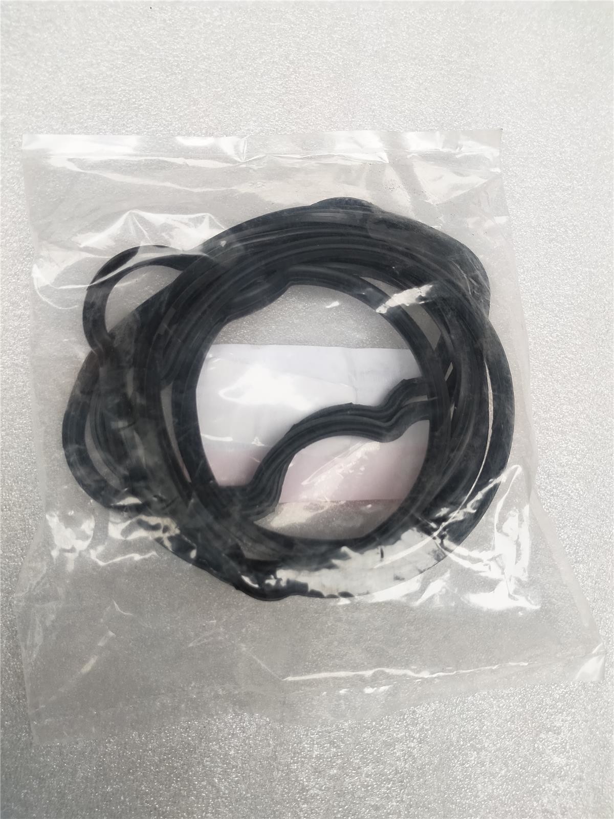 VALVE COVER GASKET 3959798 For Hyundai 215-9 Engine