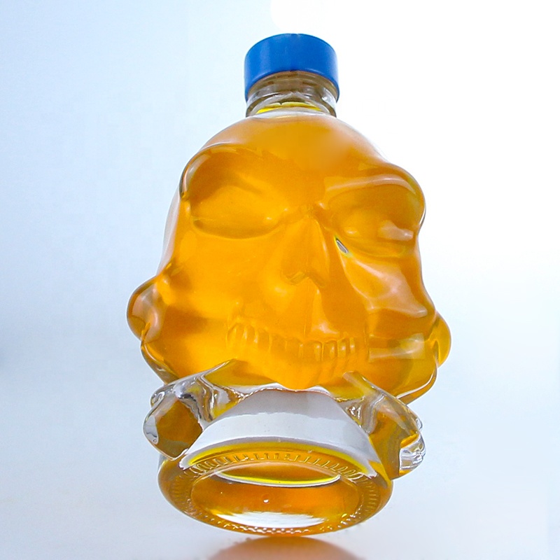 Collar Material Glass Super Flint Glass 750ml Clear Glass Bottle with Screw Cap