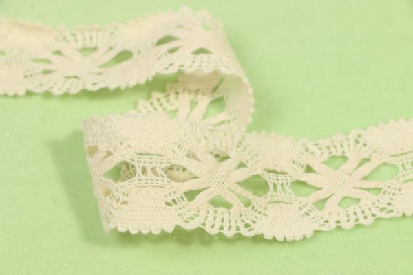 Buy cheap 3.3cm Width Cotton Crochet Lace Trim Nonstretched With Floral Ornament from wholesalers