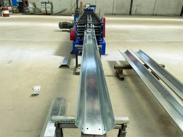 Buy cheap Hot Gavalnized Greenhouse Rain Gutter For Heavy Rain from wholesalers
