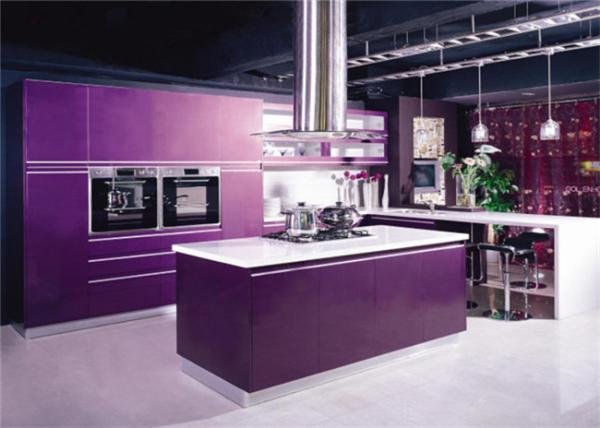Simple Traditional Mdf Wood Kitchen Cabinets , Pull Out Slider Basket Kitchen