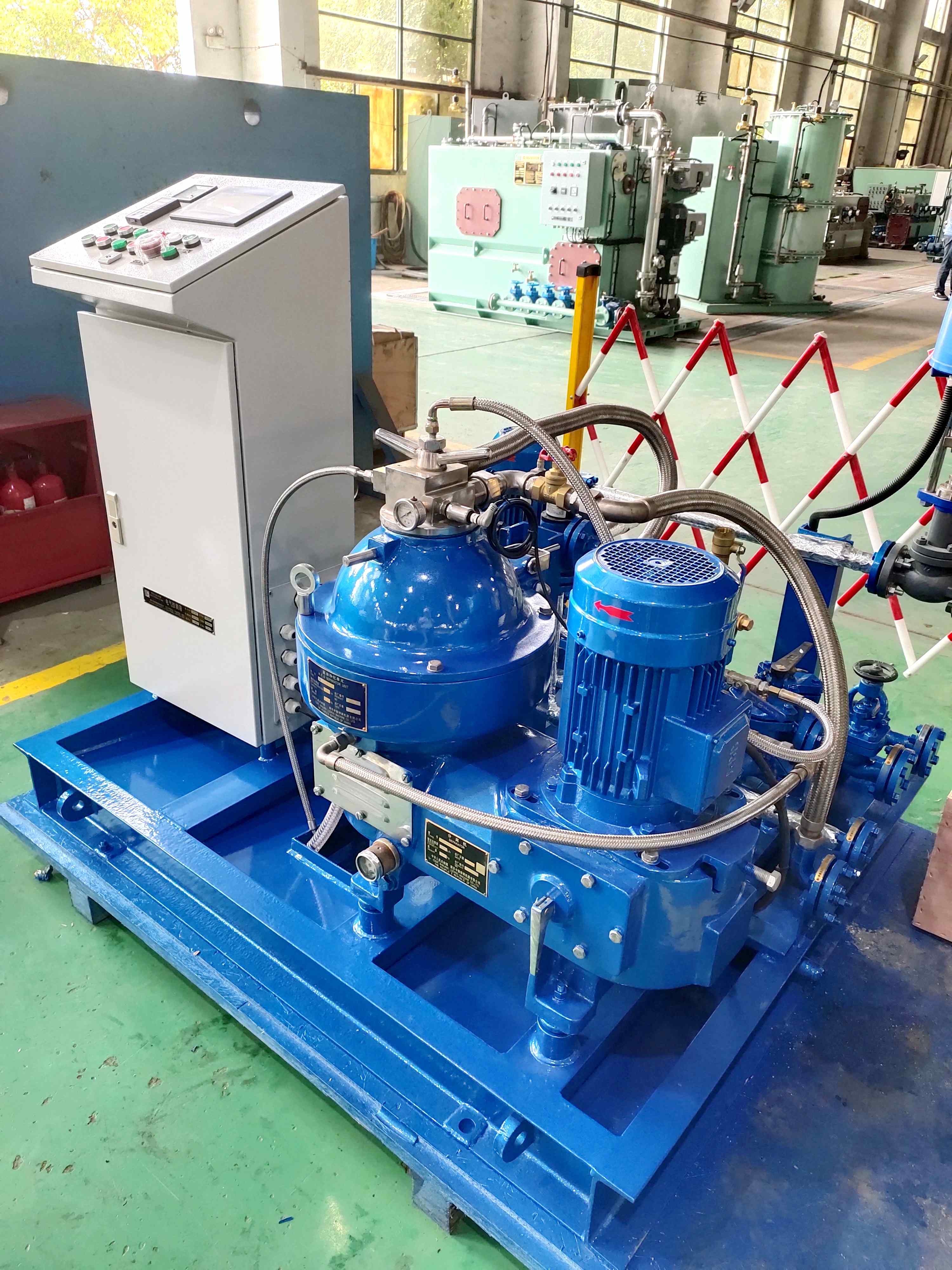 Automatic Continuous Air Compressor Centrifugal Oil Separator Container Type