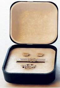 Buy cheap cufflinks, necktie clips, pins, cuff sets, from wholesalers