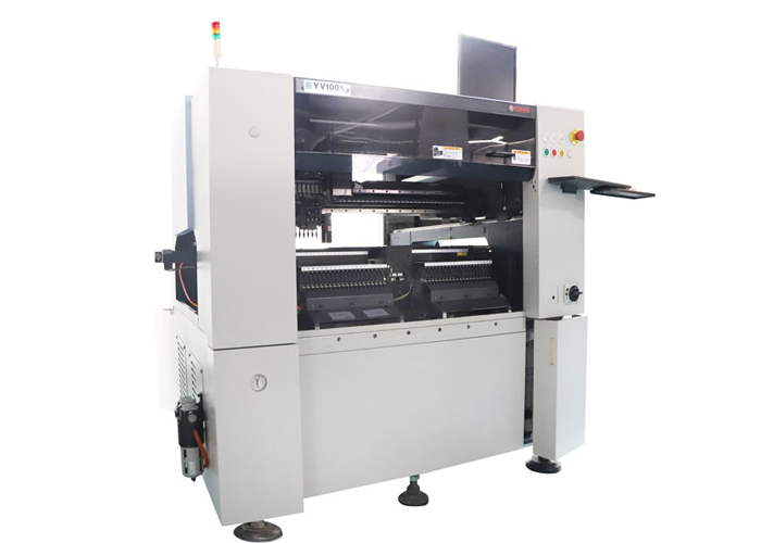 Yamaha YV100XGP chip mounter image 2
