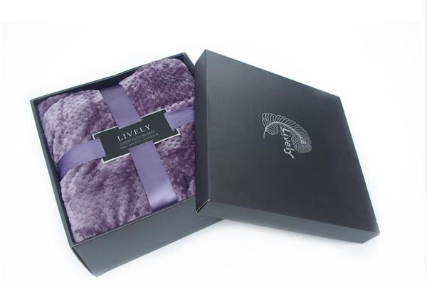Extra Soft Warm Plush Flannel Bed Blanket Jacquard Style Lightweight 100%