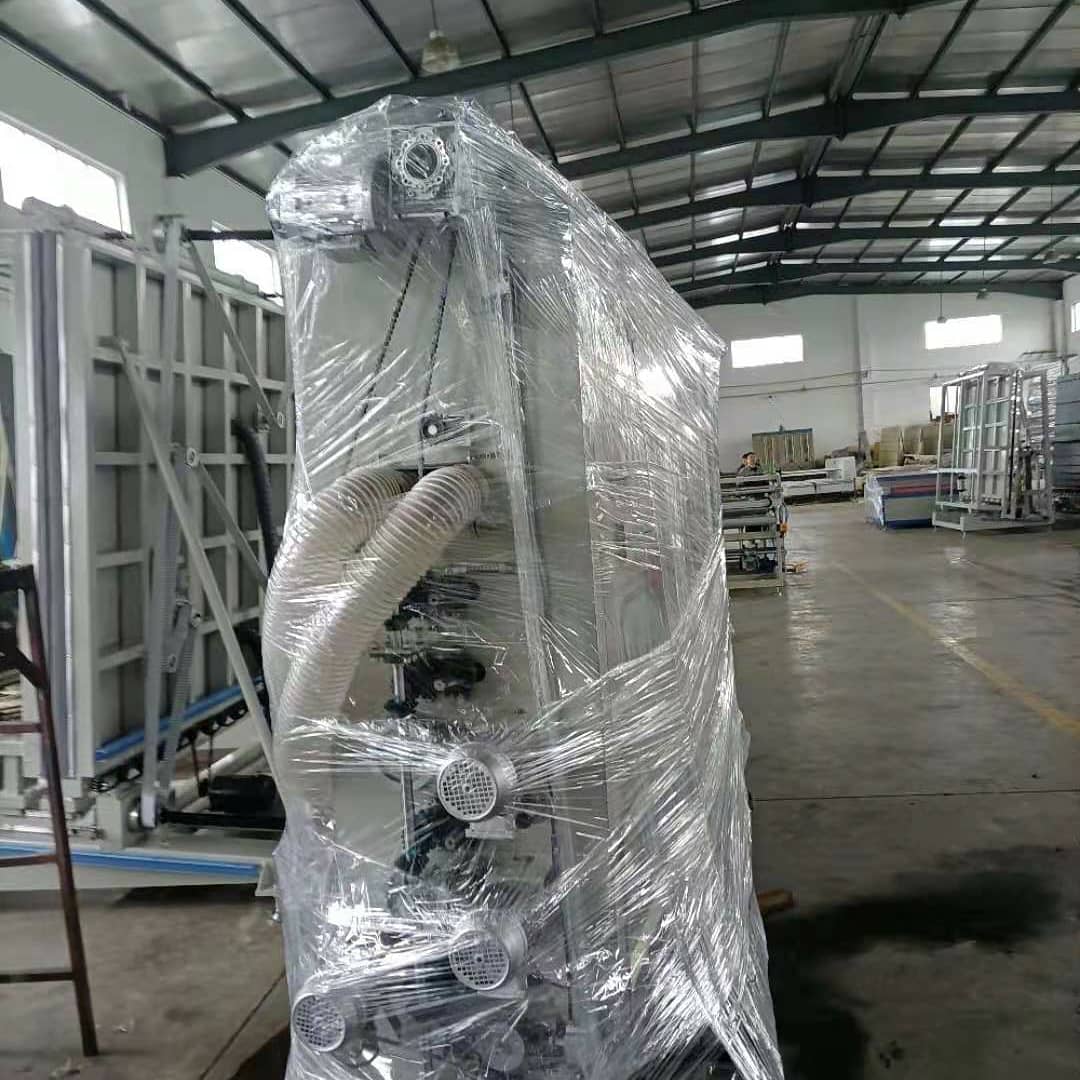 Vertical glass washing machine