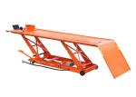 MXC76 Pneumatic Motorcycle Lift Table Heavy Duty Lift Table Platform Capacity