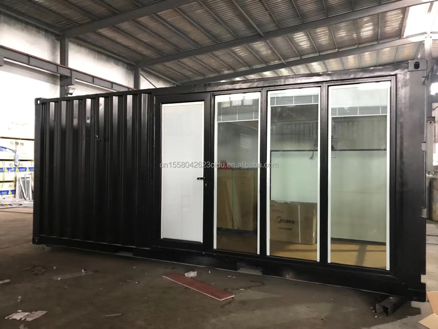 20ft Portable Foldable Container Cabin House with Customized Color and Galvanized Steel Square Tubes