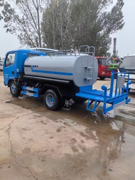 Buy cheap FAW Tank Watering Truck Dongfeng Sinotruk HOWO Shacman Road Sprinkler Sanitation Vehicle 20000/30000L 6X4 Heavy Duty Milk Tanker Drinking Water Truck from wholesalers